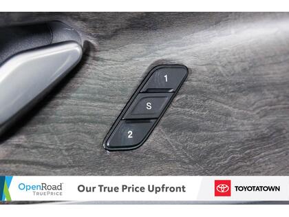 used 2022 Jeep Grand Cherokee car, priced at $38,998