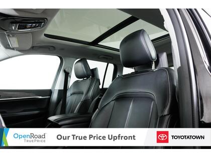 used 2022 Jeep Grand Cherokee car, priced at $38,998