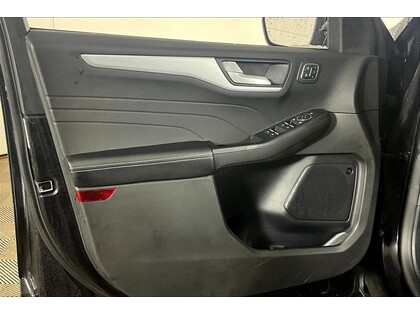 used 2025 Ford Escape car, priced at $29,798