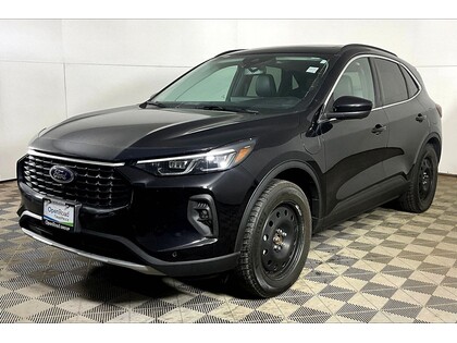 used 2025 Ford Escape car, priced at $29,998