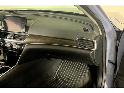 used 2022 Honda Accord Sedan car, priced at $32,998