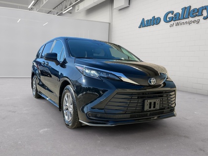 used 2025 Toyota Sienna car, priced at $53,084