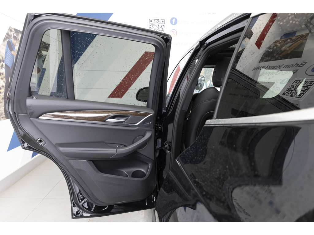 2022 BMW X3 xDrive30i, 温哥华, 全款车