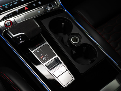 used 2021 Audi RS 6 Avant car, priced at $98,900