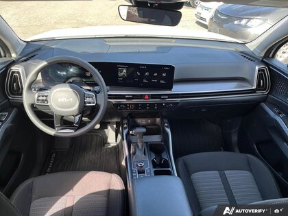 used 2025 Kia Sorento car, priced at $38,900