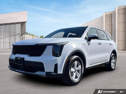 used 2025 Kia Sorento car, priced at $38,900