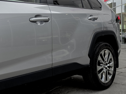 used 2020 Toyota RAV4 car, priced at $31,995