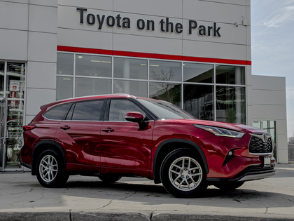 used 2021 Toyota Highlander car, priced at $45,995