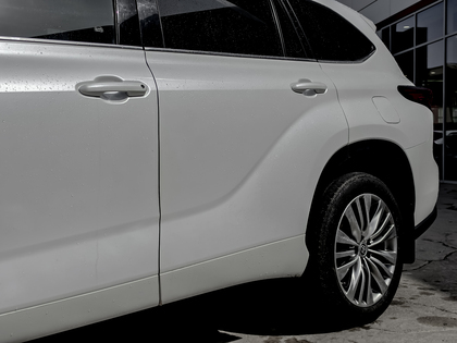 used 2023 Toyota Highlander car, priced at $55,495