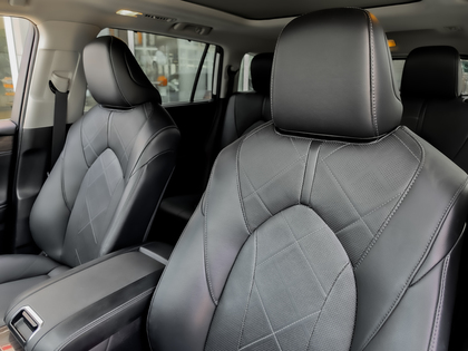 used 2023 Toyota Highlander car, priced at $55,495