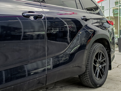 used 2021 Toyota Highlander car, priced at $36,495