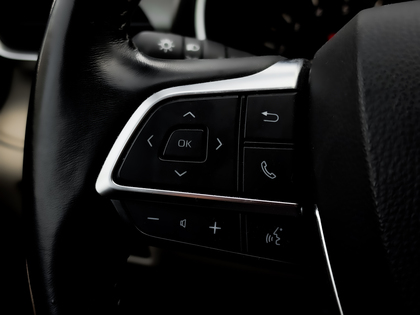 used 2021 Toyota Highlander car, priced at $36,495