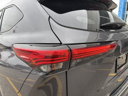 used 2022 Toyota Highlander car, priced at $42,495