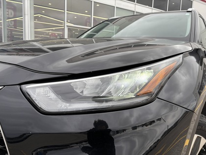 used 2023 Toyota Highlander car, priced at $42,595