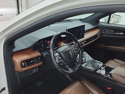 used 2021 Lincoln Nautilus car, priced at $34,260