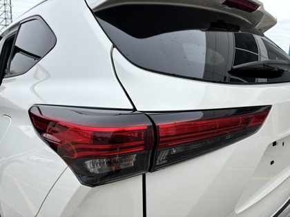 used 2021 Toyota Highlander car, priced at $37,995