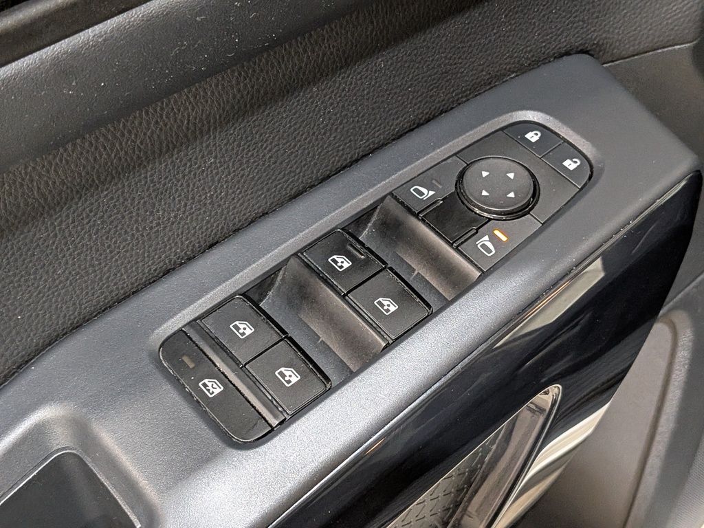 Nissan Pathfinder 2024