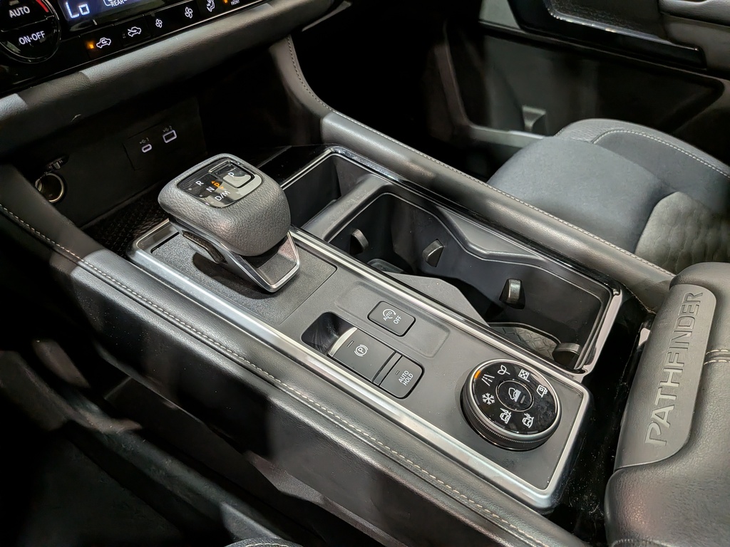 Nissan Pathfinder 2024