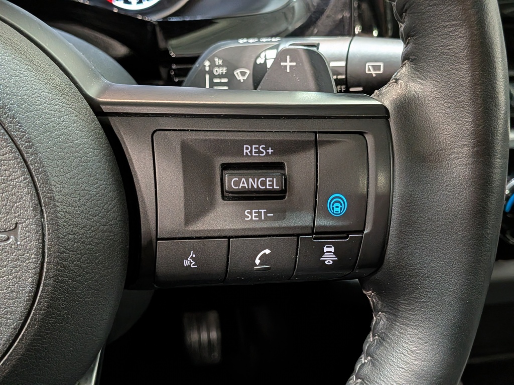 Nissan Pathfinder 2024