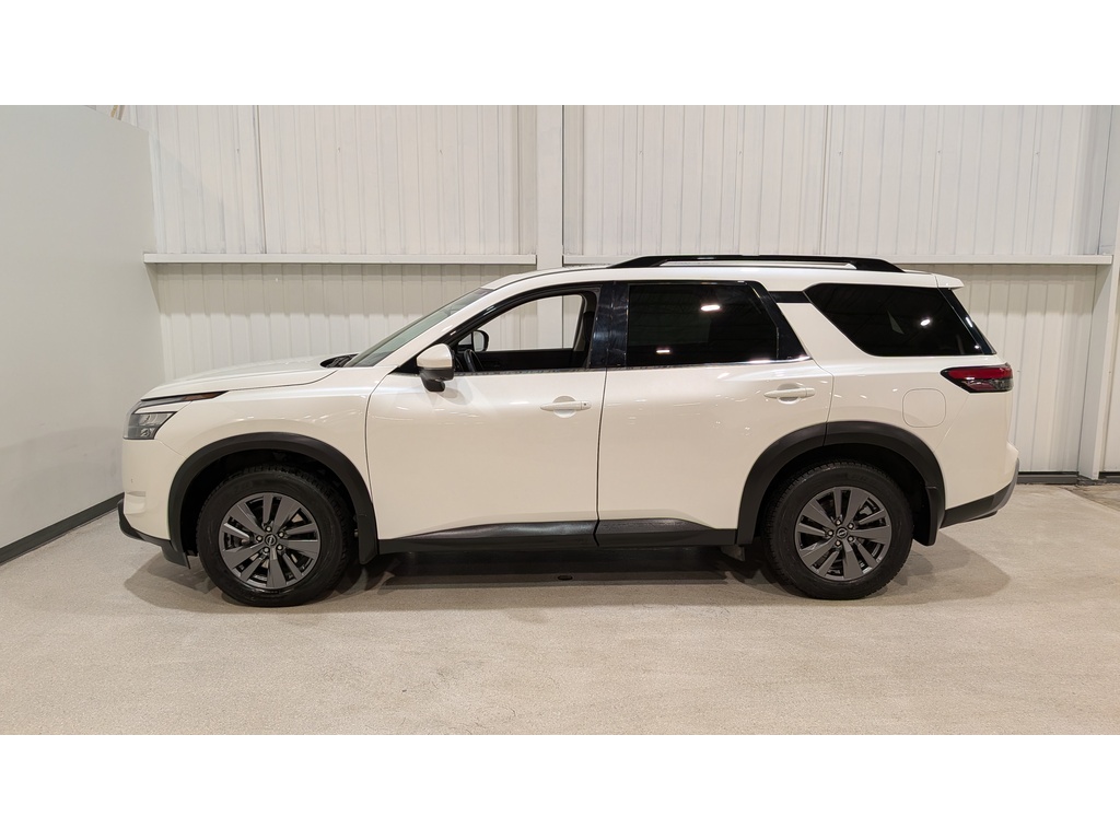 Nissan Pathfinder 2024