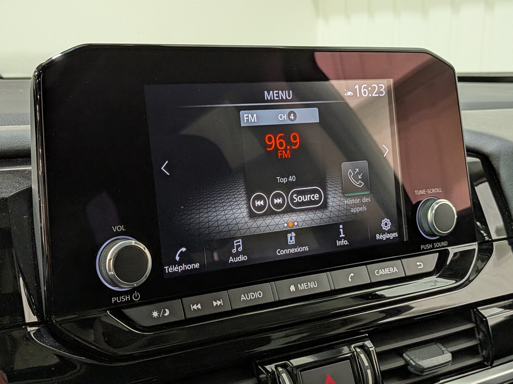 Nissan Pathfinder 2024