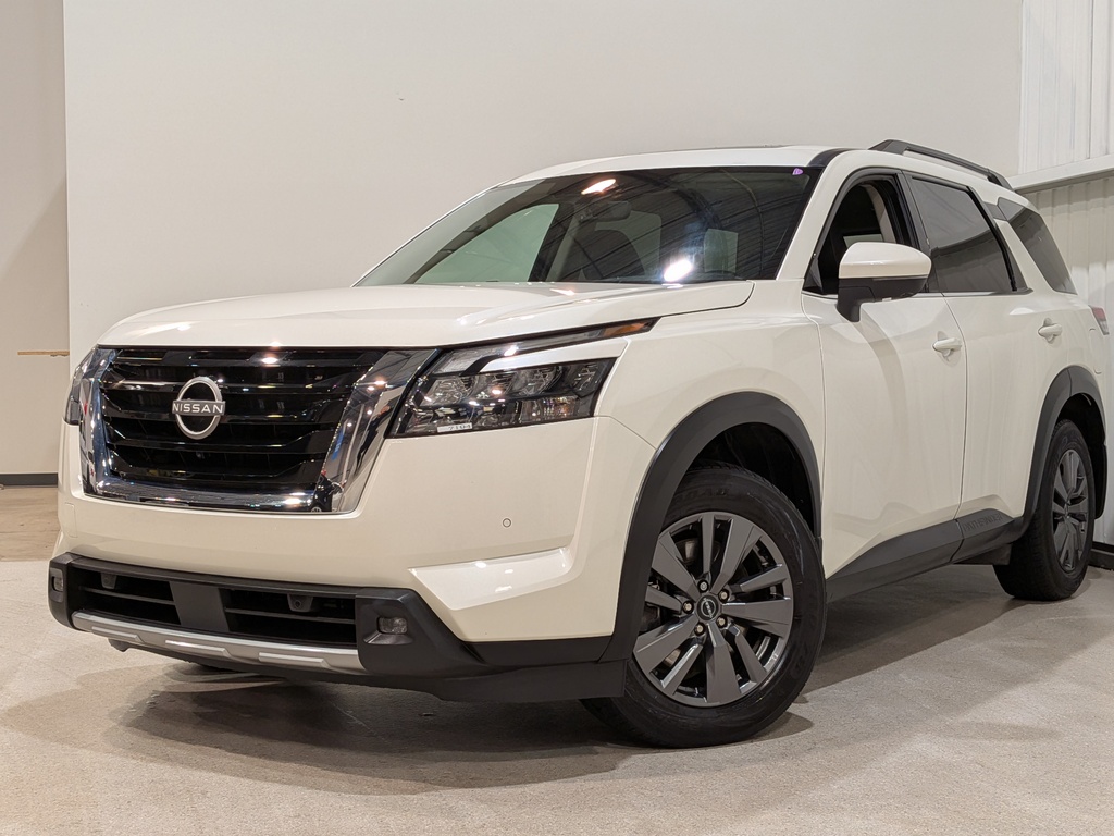 Nissan Pathfinder 2024