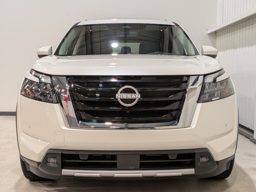 Nissan Pathfinder 2024