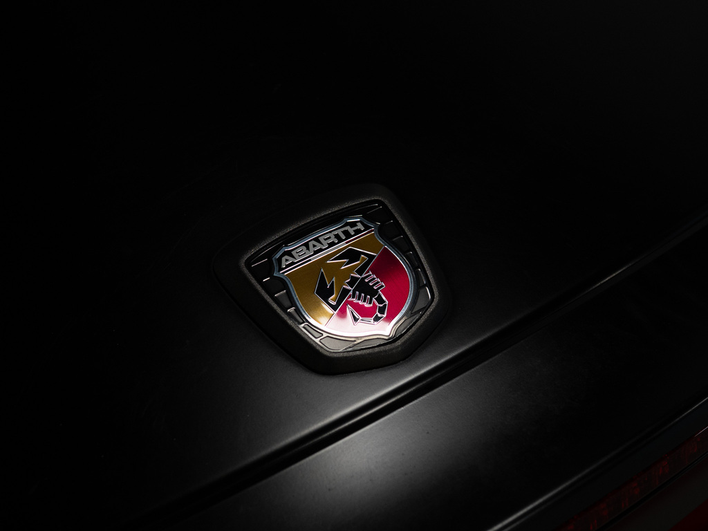 2017 Fiat 124 Spider Abarth, 多伦多, 全款车