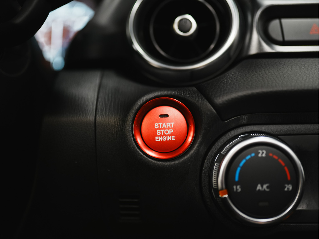 2017 Fiat 124 Spider Abarth, 多伦多, 全款车