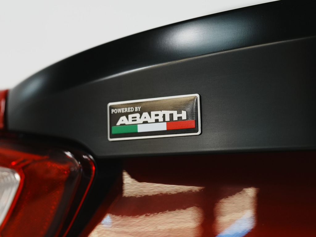 2017 Fiat 124 Spider Abarth, 多伦多, 全款车