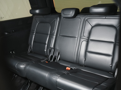 used 2022 Lincoln Navigator car, priced at $74,900