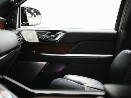 used 2022 Lincoln Navigator car, priced at $74,900