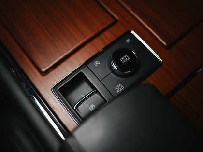 used 2022 Lincoln Navigator car, priced at $74,900