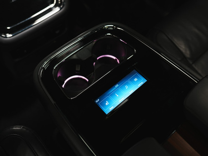 used 2022 Lincoln Navigator car, priced at $74,900