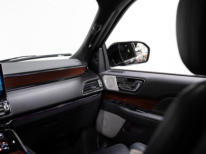 used 2022 Lincoln Navigator car, priced at $74,900