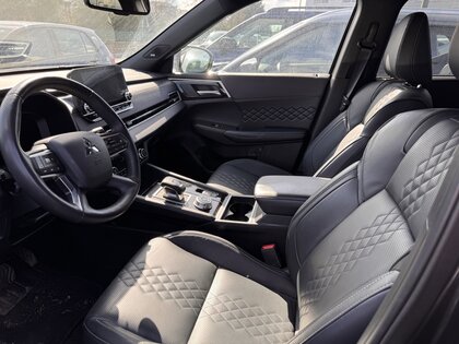 used 2024 Mitsubishi Outlander car, priced at $40,494