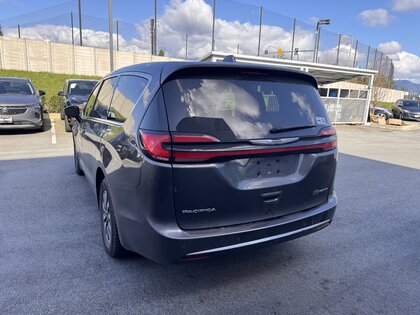 used 2022 Chrysler Pacifica Hybrid car, priced at $34,494