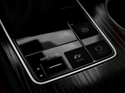 used 2025 Toyota Sienna car, priced at $65,495