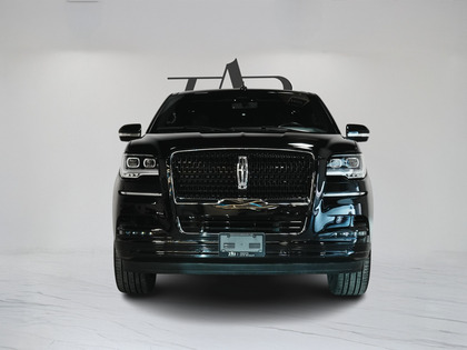used 2022 Lincoln Navigator car, priced at $74,900