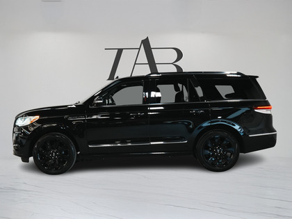 used 2022 Lincoln Navigator car, priced at $74,900