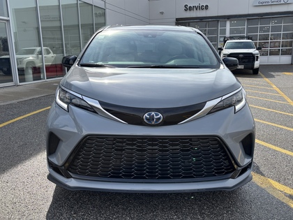 used 2024 Toyota Sienna car, priced at $57,995