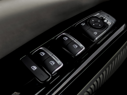 used 2022 Kia Carnival car, priced at $38,995