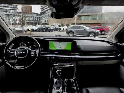 used 2022 Kia Carnival car, priced at $38,995