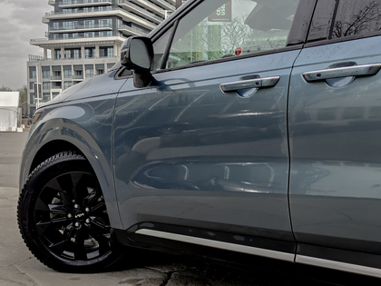 used 2022 Kia Carnival car, priced at $38,995