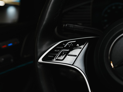 used 2024 Mercedes-Benz GLE car, priced at $85,900