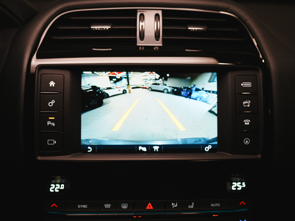 2017 Jaguar XE 3.0L V6 SC Premium, 多伦多, 全款车