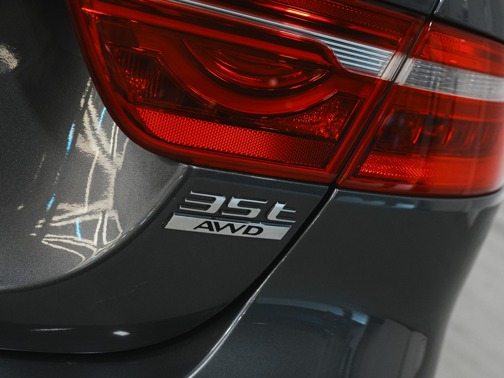 2017 Jaguar XE 3.0L V6 SC Premium, 多伦多, 全款车