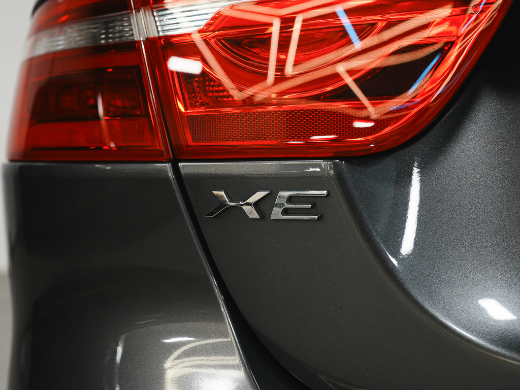 2017 Jaguar XE 3.0L V6 SC Premium, 多伦多, 全款车