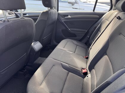 used 2021 Volkswagen Golf car