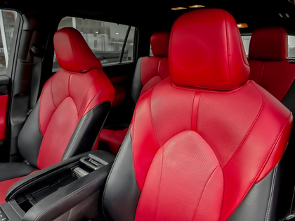 used 2022 Toyota Highlander car, priced at $45,699